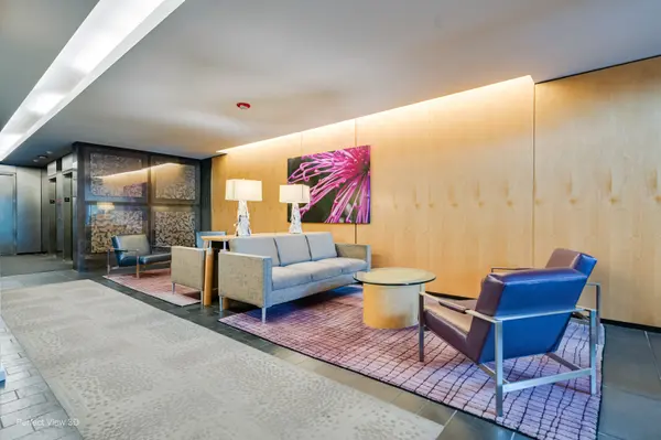 2020 N Lincoln PARK #12G, Chicago, IL 60614