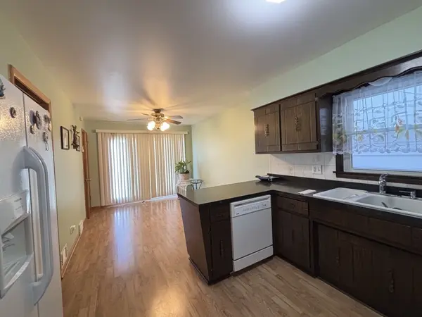 6654 W Imlay ST, Chicago, IL 60631