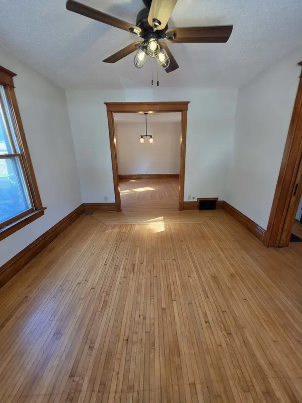 309 Center Cross ST, Sycamore, IL 60178