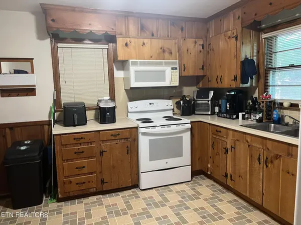 504 Hayworth Drive, Knoxville, TN 37920