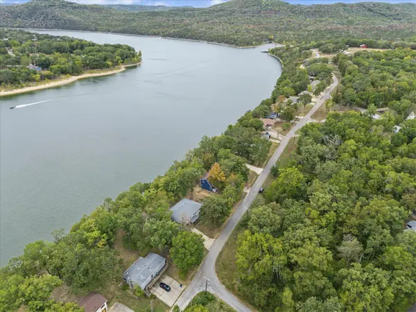 23837 Edgewater LN, Shell Knob, MO 65747