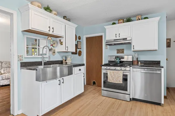36 S Elm ST, La Crescent, MN 55947