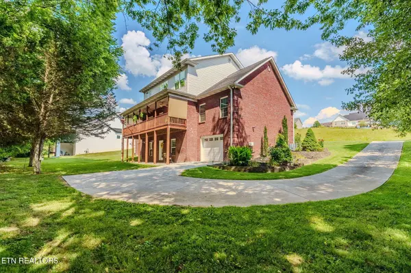 1819 Ally Lane, Sevierville, TN 37876