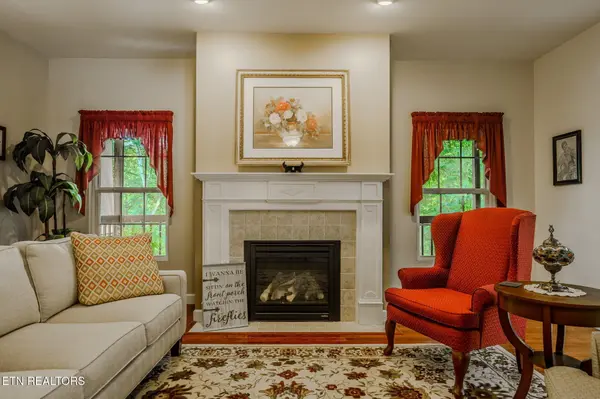 1819 Ally Lane, Sevierville, TN 37876