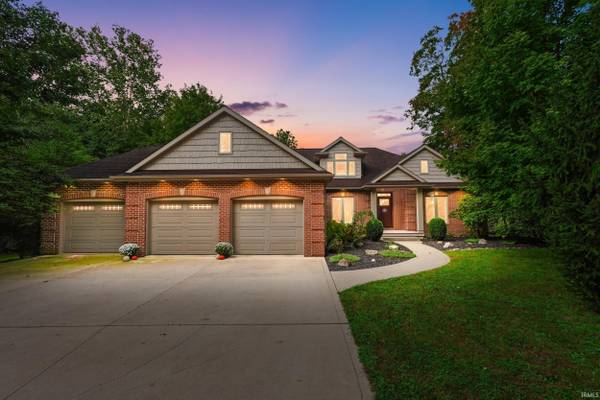 8630 N 000th RD, Decatur, IN 46733