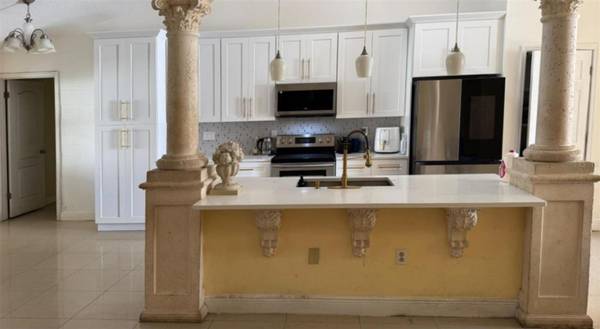 822 VALNERA CT, Kissimmee, FL 34758
