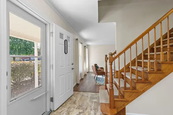 5 Cari CT, Dekalb, IL 60115