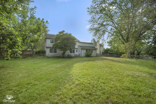 340 Rebecca RD, Joliet, IL 60435