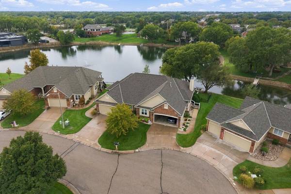 2301 N Lakeway Ct., Wichita, KS 67205