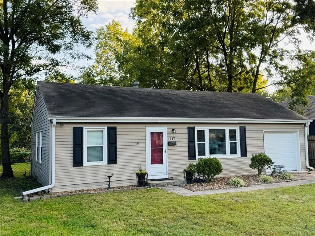 5317 W 49th ST, Roeland Park, KS 66205