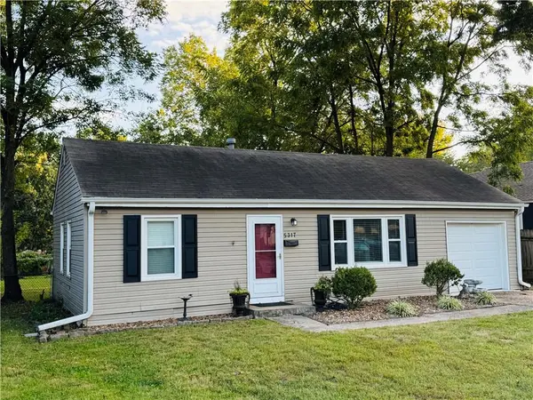 5317 W 49th ST, Roeland Park, KS 66205