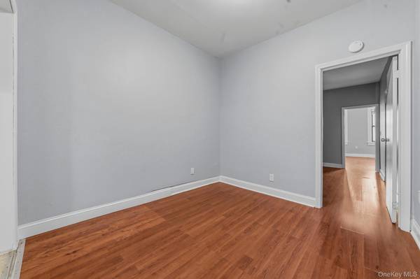 158 Willow ST #4B, Yonkers, NY 10701