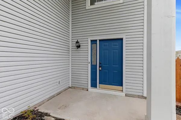 5228 Waterton Lakes DR, Indianapolis, IN 46237