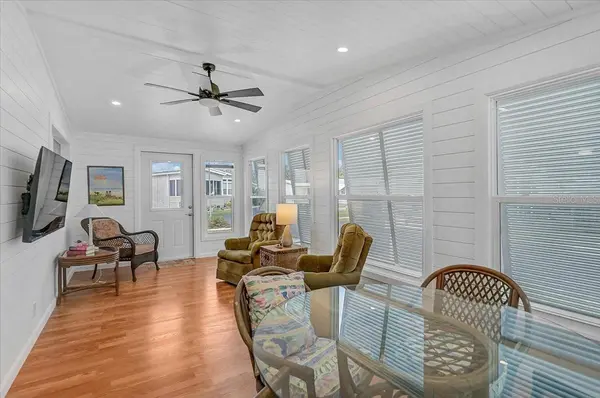 145 EDGEWOOD DR, Osprey, FL 34229