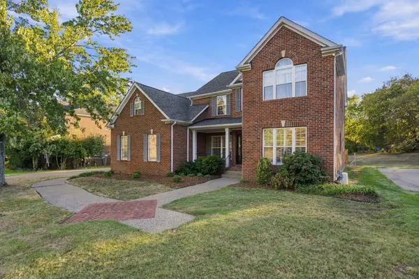 5528 Traceside Dr, Nashville, TN 37221
