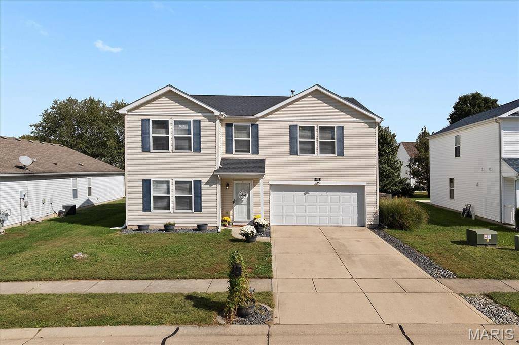 455 Falling Leaf WAY, Mascoutah, IL 62258