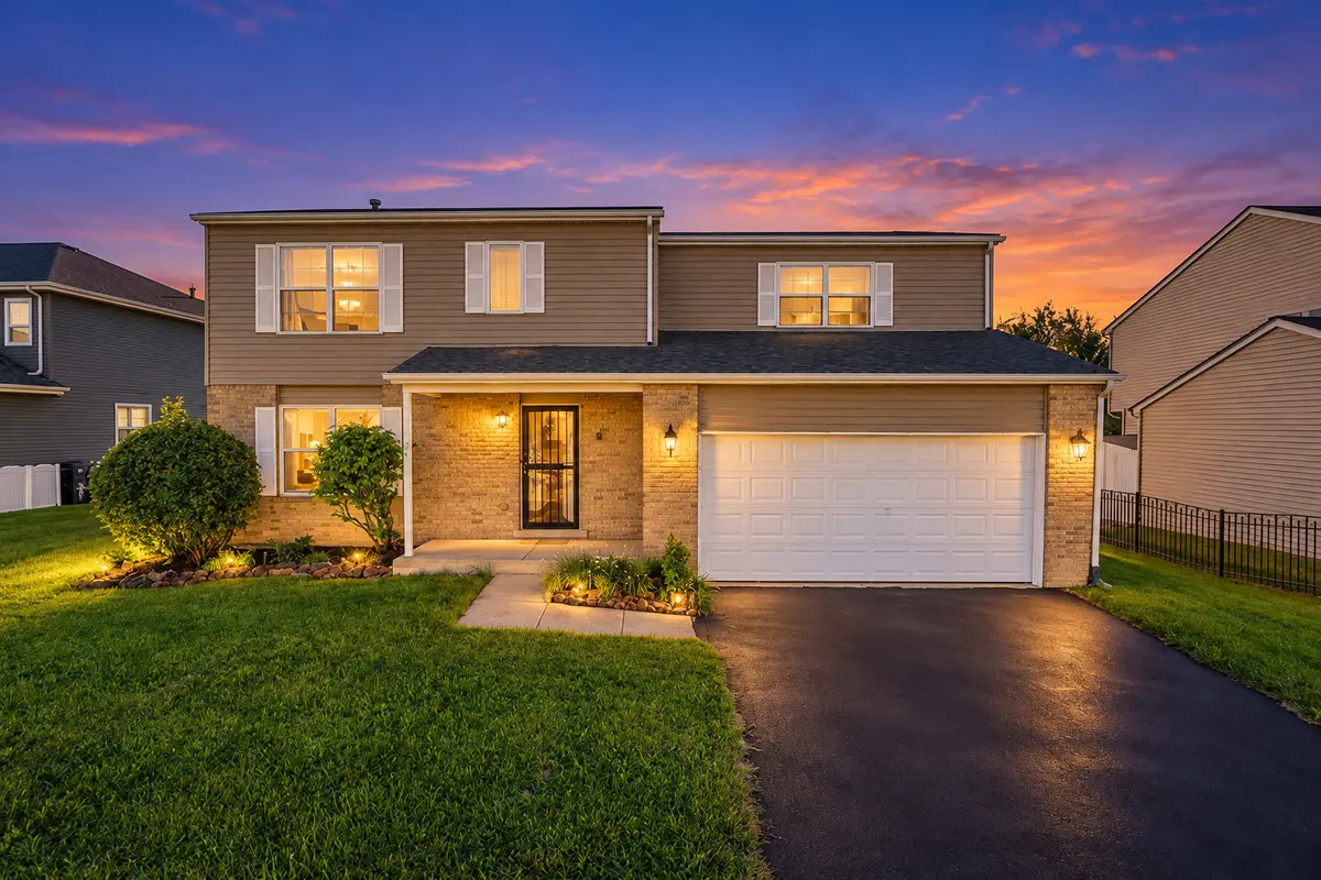 16408 Zausa DR, Crest Hill, IL 60403