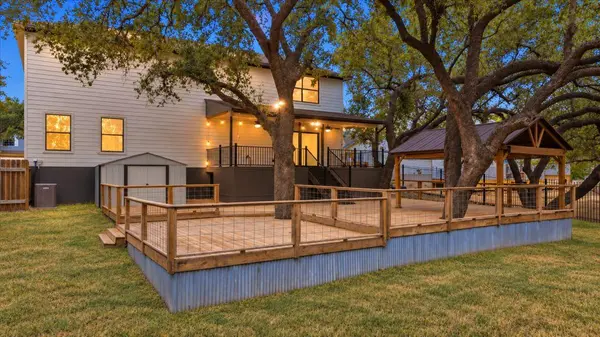 206 Errol DR, Spicewood, TX 78669