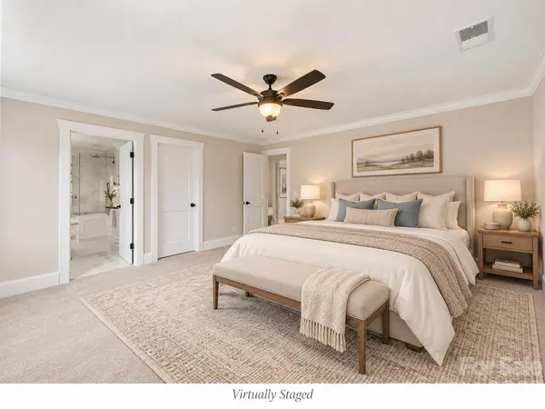 908 Dewey ST, Badin, NC 28009