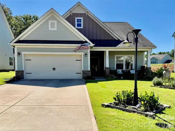 177 Old Harbor DR, Mount Gilead, NC 27306