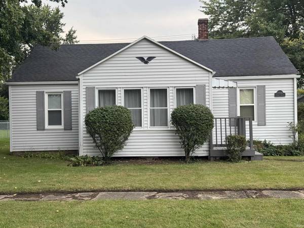 19946 Detroit AVE, South Bend, IN 46614