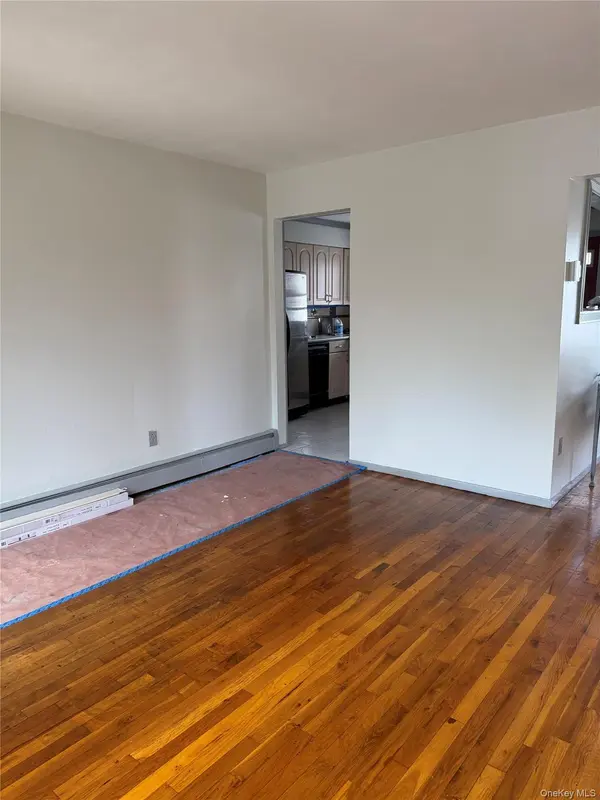 7 Jefferson AVE #1, Valley Stream, NY 11580