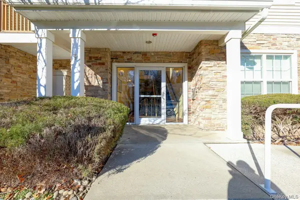 937 Tower Ridge CIR, Middletown, NY 10941