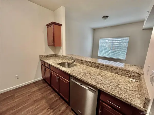 44 High ST #333, Chester, NY 10918