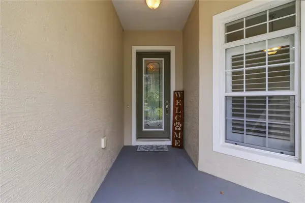 1 SAILFISH DR, Palm Coast, FL 32137