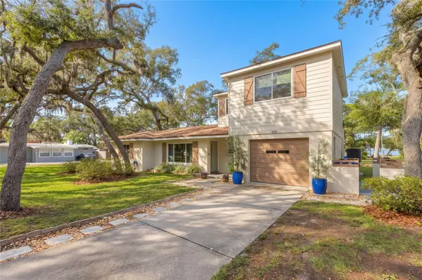 202 S MAYO ST, Crystal Beach, FL 34681