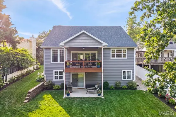 458 Crest AVE, Kirkwood, MO 63122