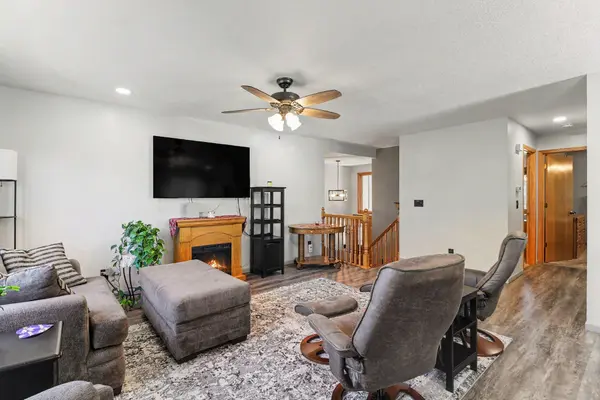 7317 Inwood AVE S, Cottage Grove, MN 55016