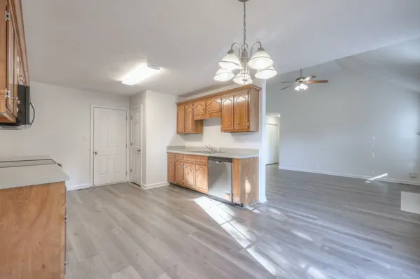 3697 S Naples Ct, Clarksville, TN 37040