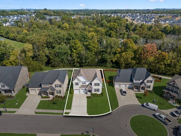 837 Ava Ln, Mount Juliet, TN 37122