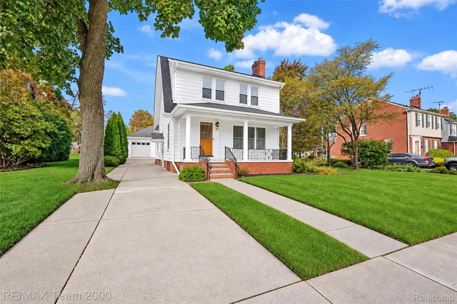 307 Tannahill ST, Dearborn, MI 48124