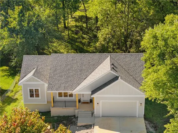 1306 Hamilton ST, Pleasant Hill, MO 64080
