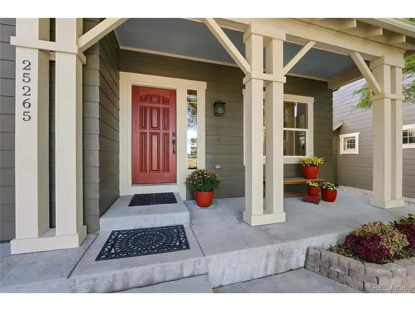 25265 E Park Crescent, Aurora, CO 80016