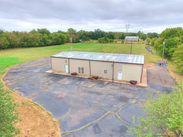 6400 NW 178th ST, Edmond, OK 73012