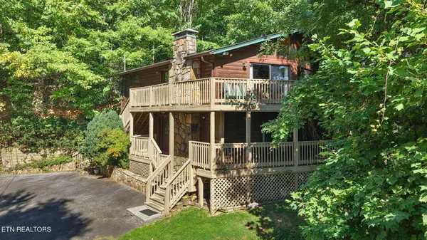 2123 Luzerne Drive, Gatlinburg, TN 37738