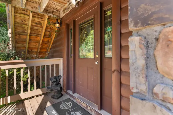 2123 Luzerne Drive, Gatlinburg, TN 37738