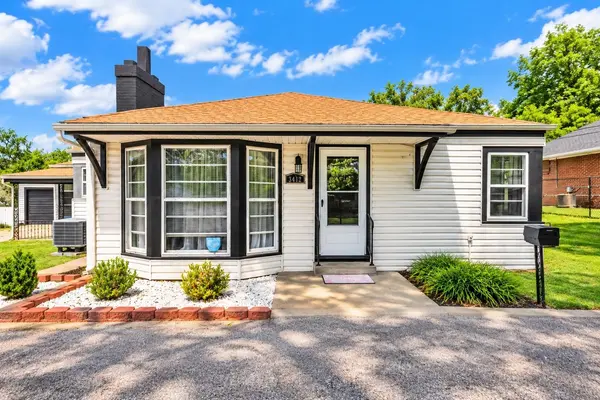 3412 E Elmwood Dr., Wichita, KS 67218-4819
