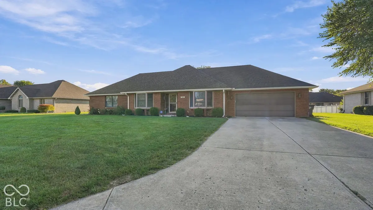 842 Deerfield RD, Anderson, IN 46012