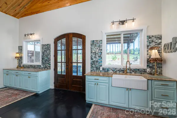 136 Sellers RD, Kings Mountain, NC 28086