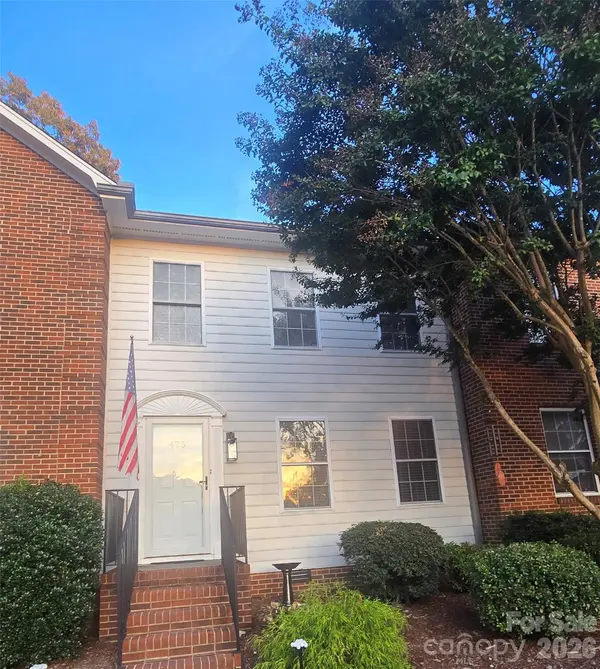 475 N Spring AVE, Newton, NC 28658