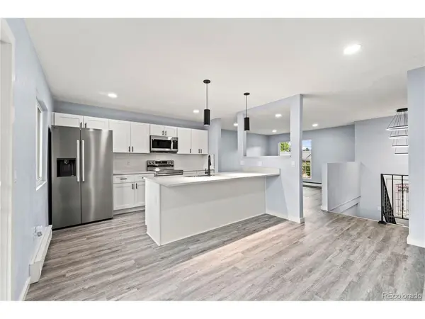 2244 Grant, Longmont, CO 80501