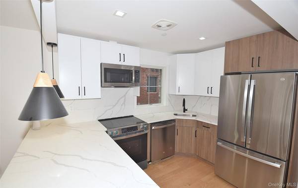 38-36 215st #1fl, Bayside, NY 11361