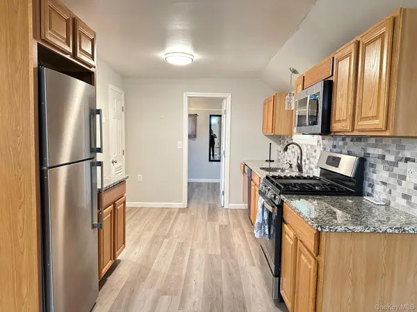 38 Glenmere AVE #Unit B, Florida, NY 10921