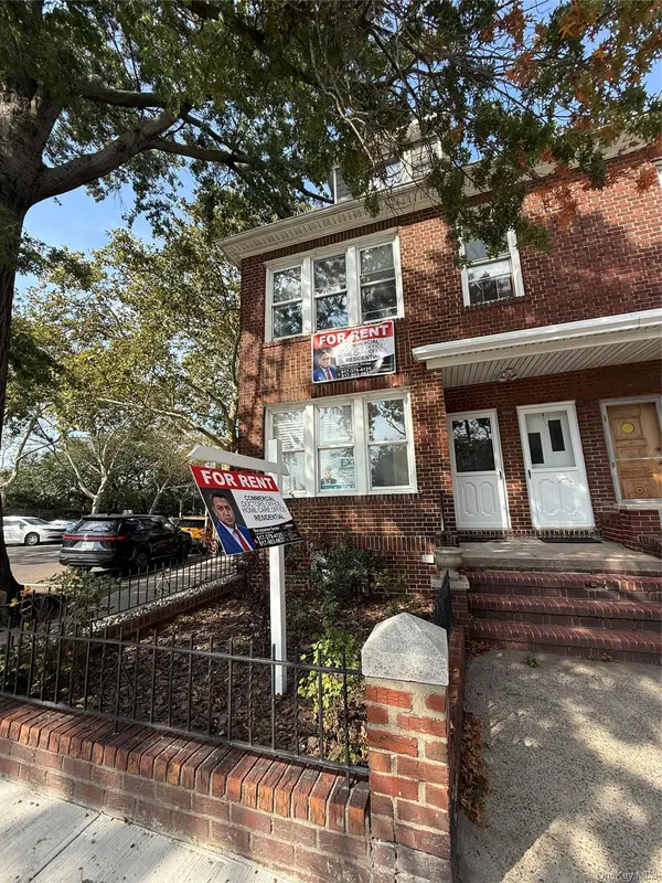 7003 37th avenue, Jackson Heights, NY 11372