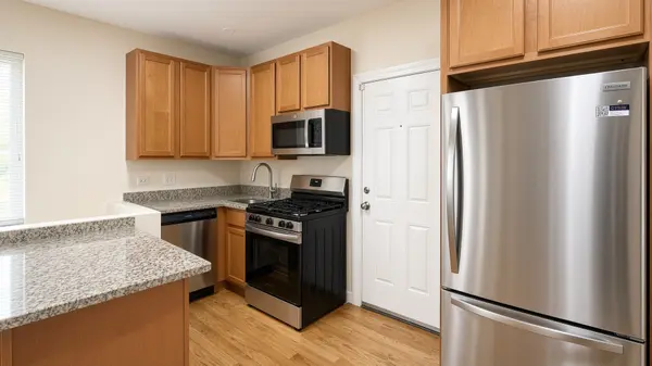 4605 N Kimball AVE #1N, Chicago, IL 60625