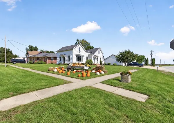 201 N Bennett ST, Wheatland, IA 52777